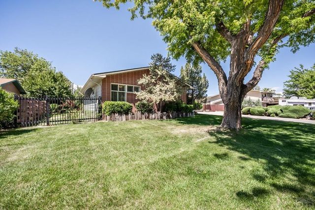 100 Amherst Ave, Pueblo, CO 81005