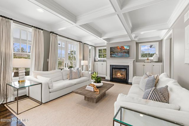 94 Ridge Road, Rumson, NJ 07760