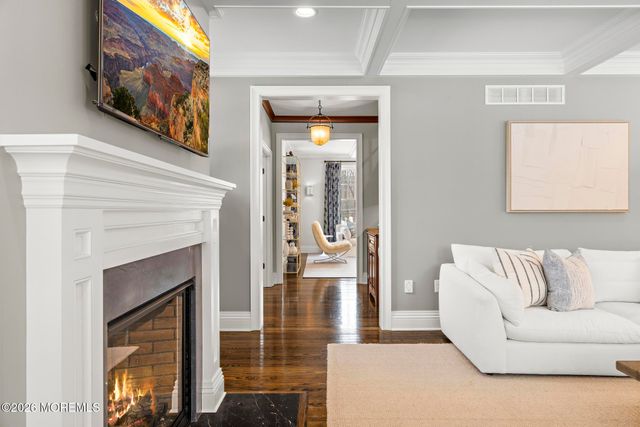 94 Ridge Road, Rumson, NJ 07760