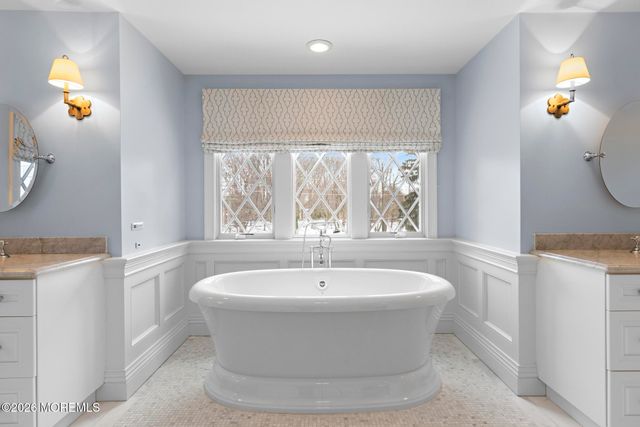 94 Ridge Road, Rumson, NJ 07760