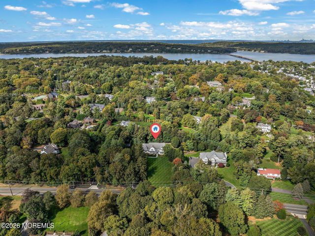 94 Ridge Road, Rumson, NJ 07760