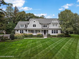 94 Ridge Road, Rumson, NJ 07760