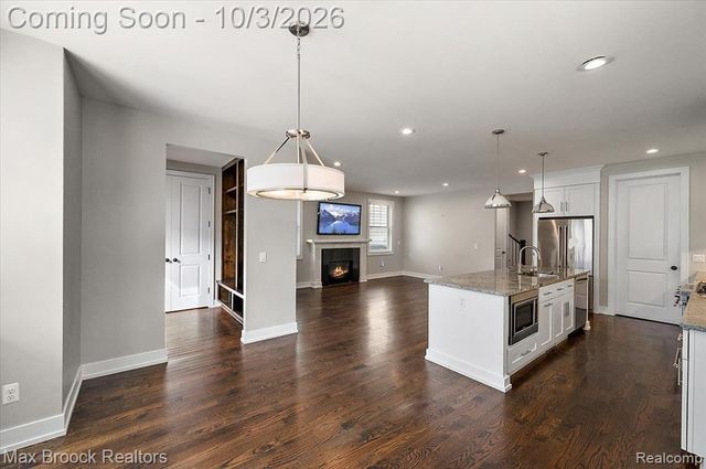 1222 Davis Avenue, Birmingham, MI 48009