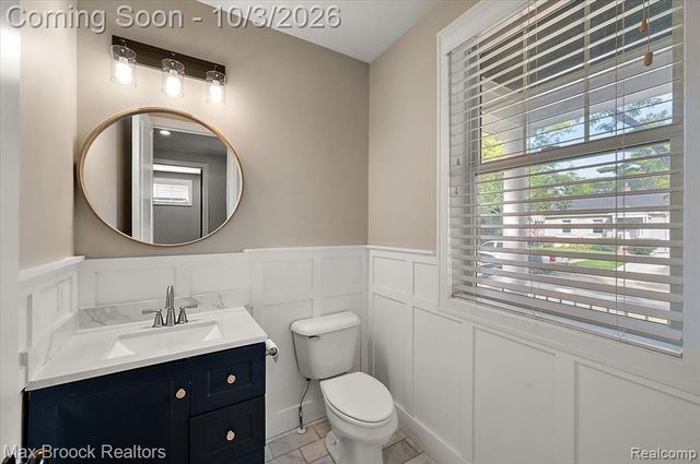 1222 Davis Avenue, Birmingham, MI 48009