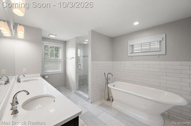 1222 Davis Avenue, Birmingham, MI 48009