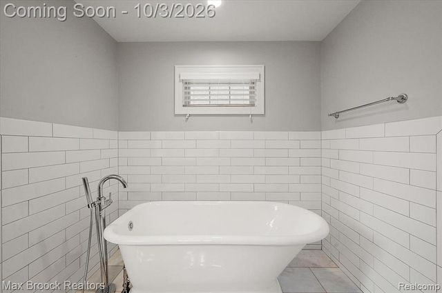 1222 Davis Avenue, Birmingham, MI 48009