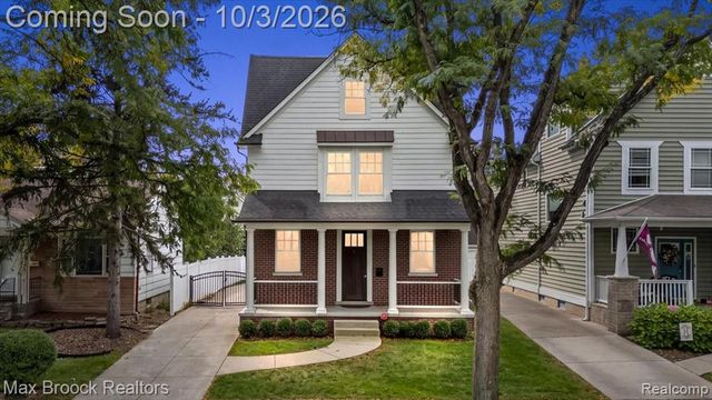1222 Davis Avenue, Birmingham, MI 48009