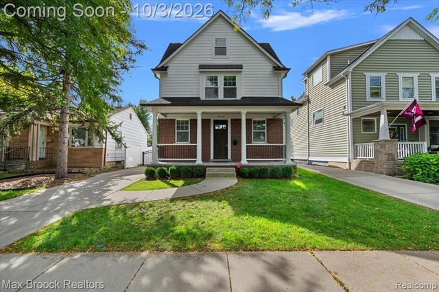 1222 Davis Avenue, Birmingham, MI 48009