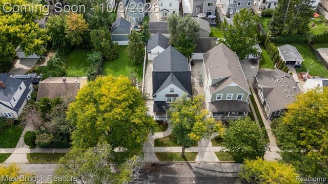 1222 Davis Avenue, Birmingham, MI 48009