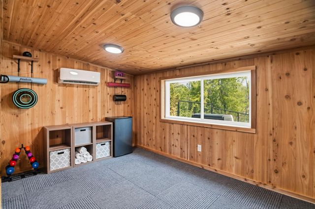 4916 Overlook Drive, Bloomington, MN 55437