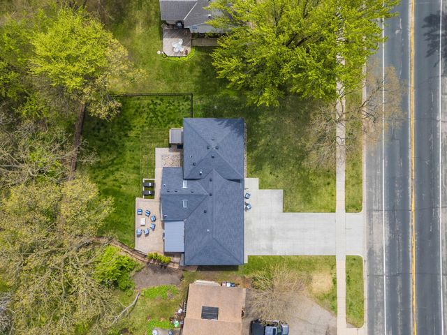 4916 Overlook Drive, Bloomington, MN 55437