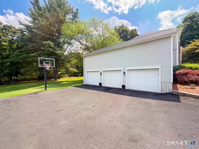 662 Coleman Road, Cheshire, CT 06410