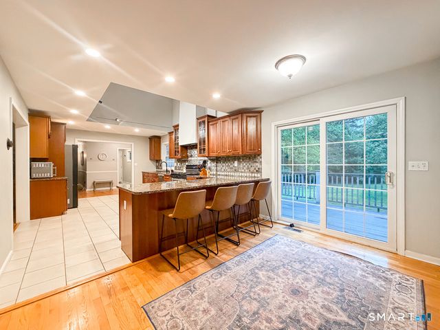 662 Coleman Road, Cheshire, CT 06410