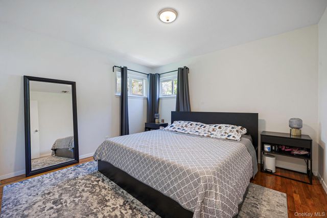 17 Gay Lore Drive, Huntington, NY 11743