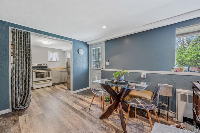 17 Gay Lore Drive, Huntington, NY 11743