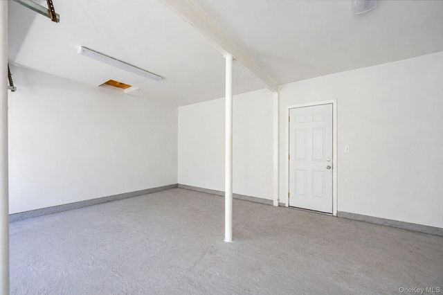 17 Gay Lore Drive, Huntington, NY 11743