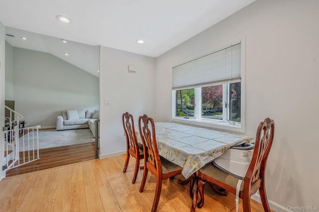 17 Gay Lore Drive, Huntington, NY 11743