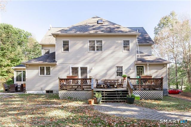 59 Michael Lane, Naugatuck, CT 06770