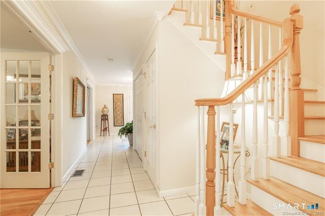 59 Michael Lane, Naugatuck, CT 06770