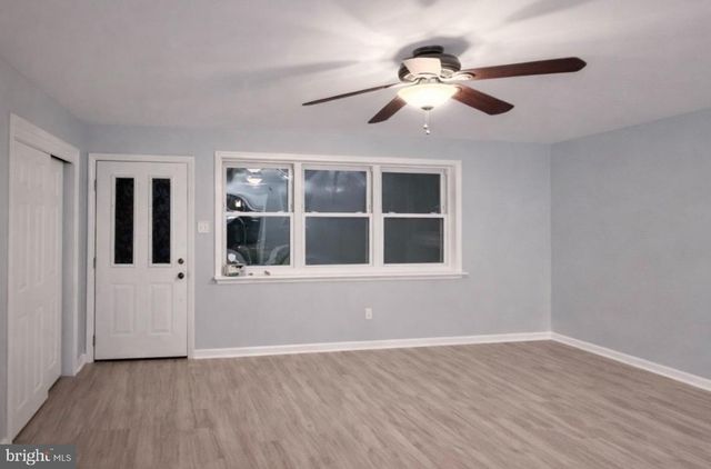 1110 WYNNBROOK RD, Secane, PA 19018