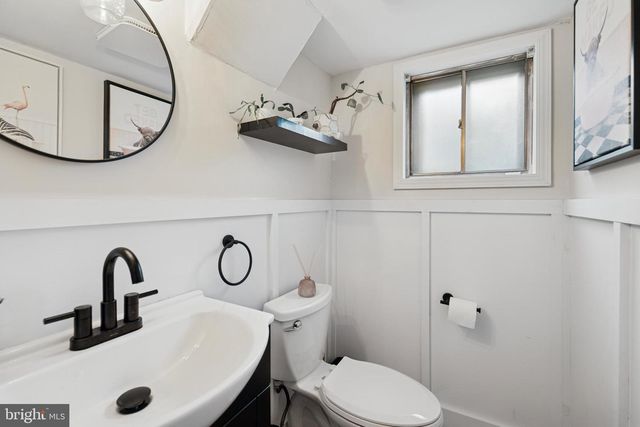 41 S SPRING LN, Phoenixville, PA 19460