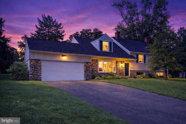 41 S SPRING LN, Phoenixville, PA 19460