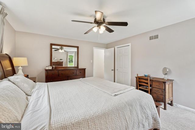 41 S SPRING LN, Phoenixville, PA 19460