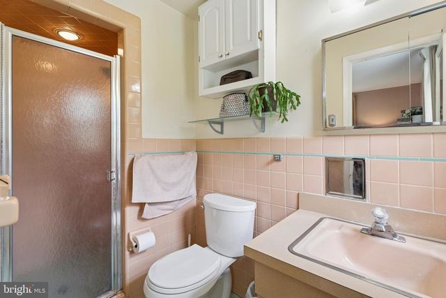 41 S SPRING LN, Phoenixville, PA 19460