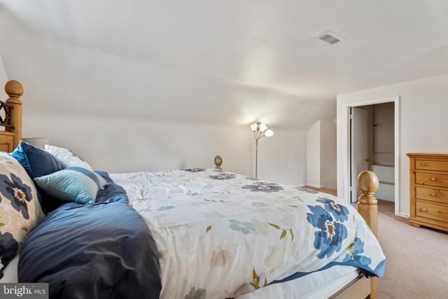 41 S SPRING LN, Phoenixville, PA 19460