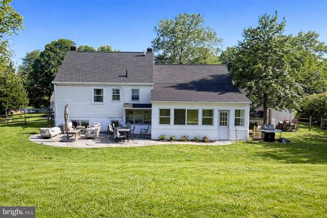 41 S SPRING LN, Phoenixville, PA 19460