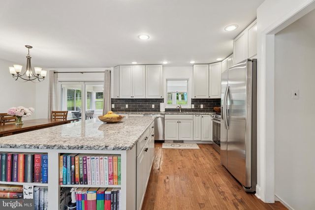 41 S SPRING LN, Phoenixville, PA 19460