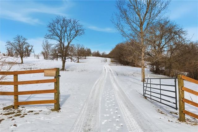 15420 NE 162nd Street, Kearney, MO 64060