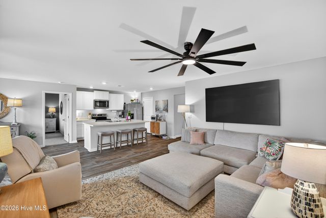 3013 Course Lane, Surf City, NC 28445