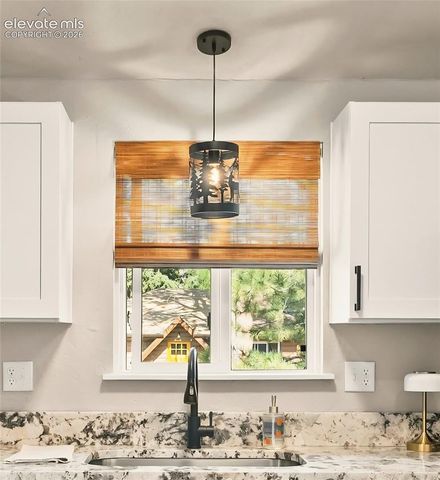 300 S Fairview Street, Woodland Park, CO 80863