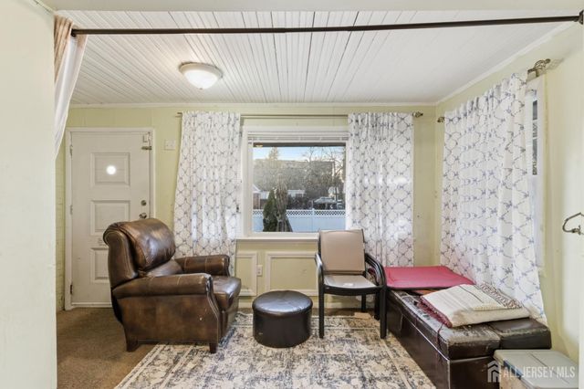 1490 Champlin Square, Teaneck, NJ 07666