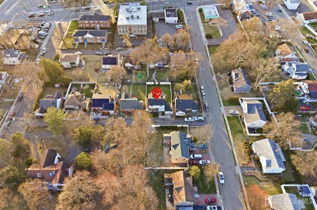 1490 Champlin Square, Teaneck, NJ 07666