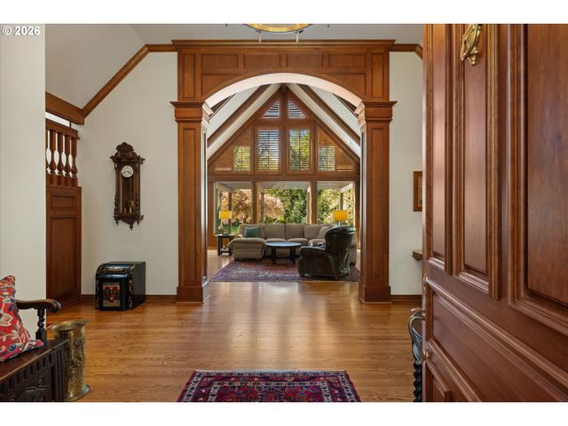 21469 WATERFORD Pl, West Linn, OR 97068