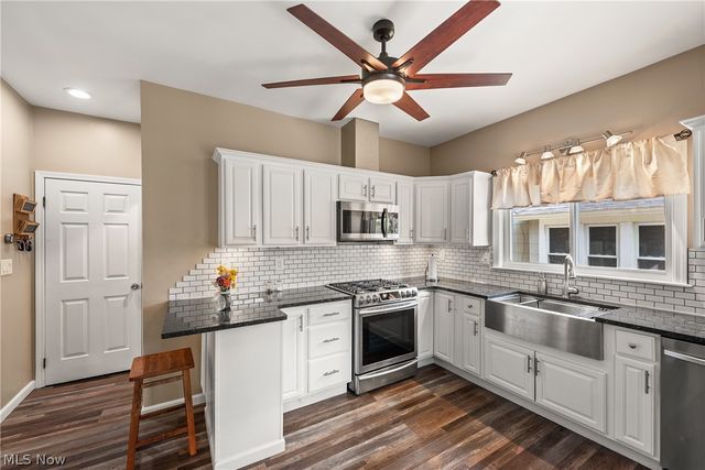 1473 Wyandotte Avenue, Lakewood, OH 44107
