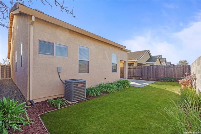 2036 Vignolia Loop, Roseville, CA 95747