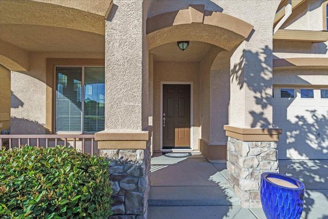 2036 Vignolia Loop, Roseville, CA 95747