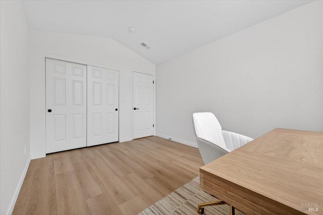 124 Macklin Dr, Cotati, CA 94931