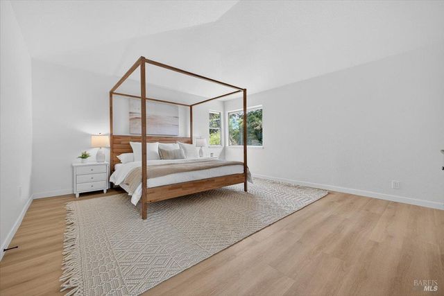 124 Macklin Dr, Cotati, CA 94931