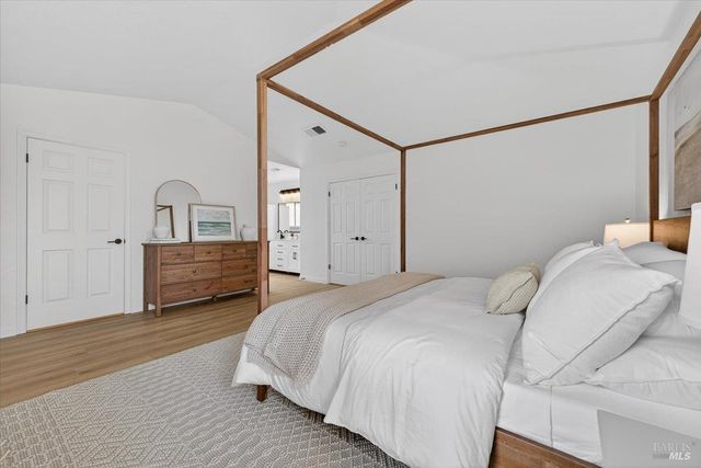 124 Macklin Dr, Cotati, CA 94931