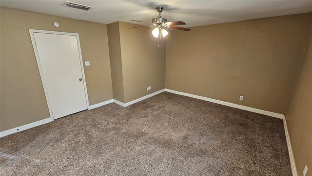 14807 Spring Lake Drive, Houston, TX 77070