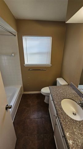 14807 Spring Lake Drive, Houston, TX 77070