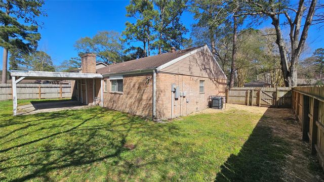 14807 Spring Lake Drive, Houston, TX 77070