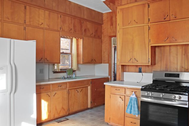 714 Frisco Street, Monett, MO 65708