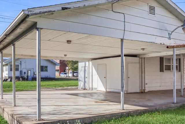 714 Frisco Street, Monett, MO 65708