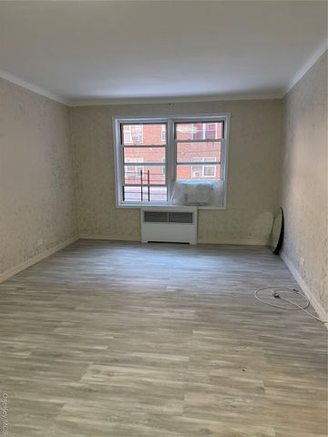 9941 64th Avenue A11, Rego Park, NY 11374