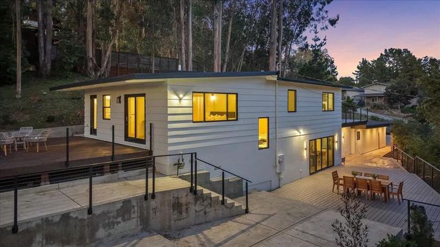 5 Arriba Drive, Aromas, CA 95004